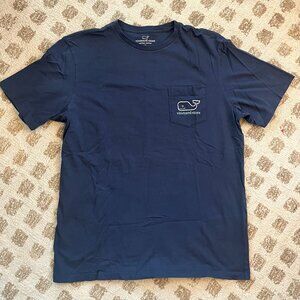 Vineyard Vines navy tee tshirt whale M NWoT